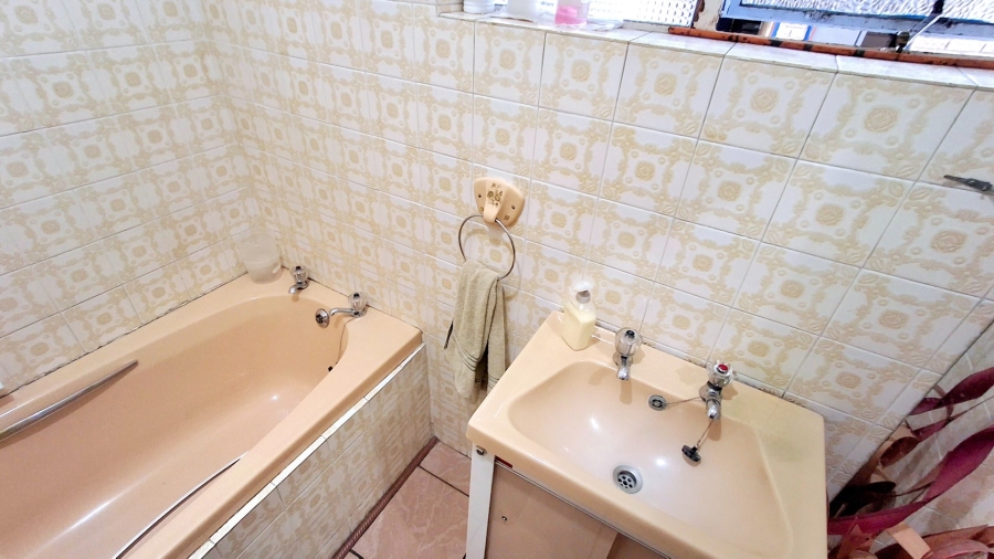 4 Bedroom Property for Sale in Sasolburg Ext 3 Free State